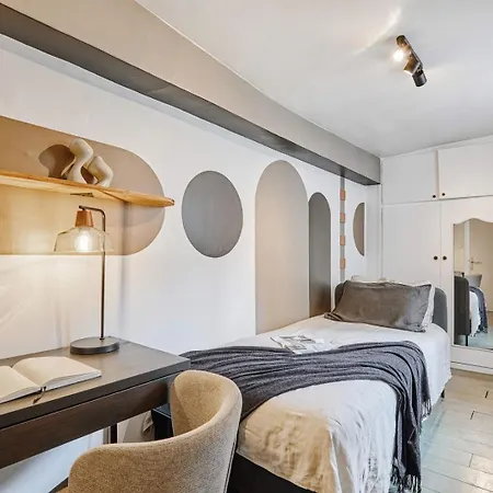 Mermer - 2 A Folie-mericourt Paris