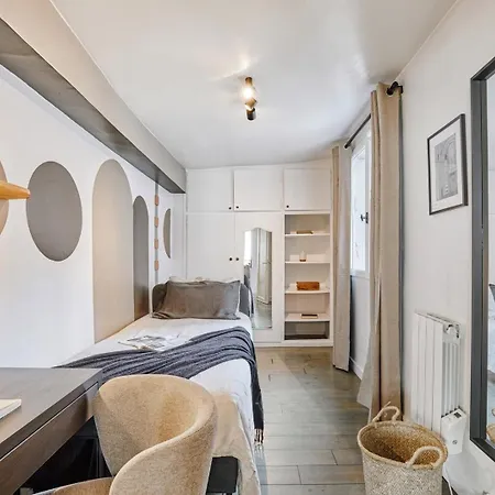 Apartment Mermer - 2 A Folie-mericourt Paris